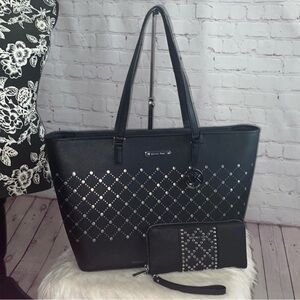 Michael Kors VIOLET Carryall Tote/MONEY PIECES Continental Wallet 2pc Set